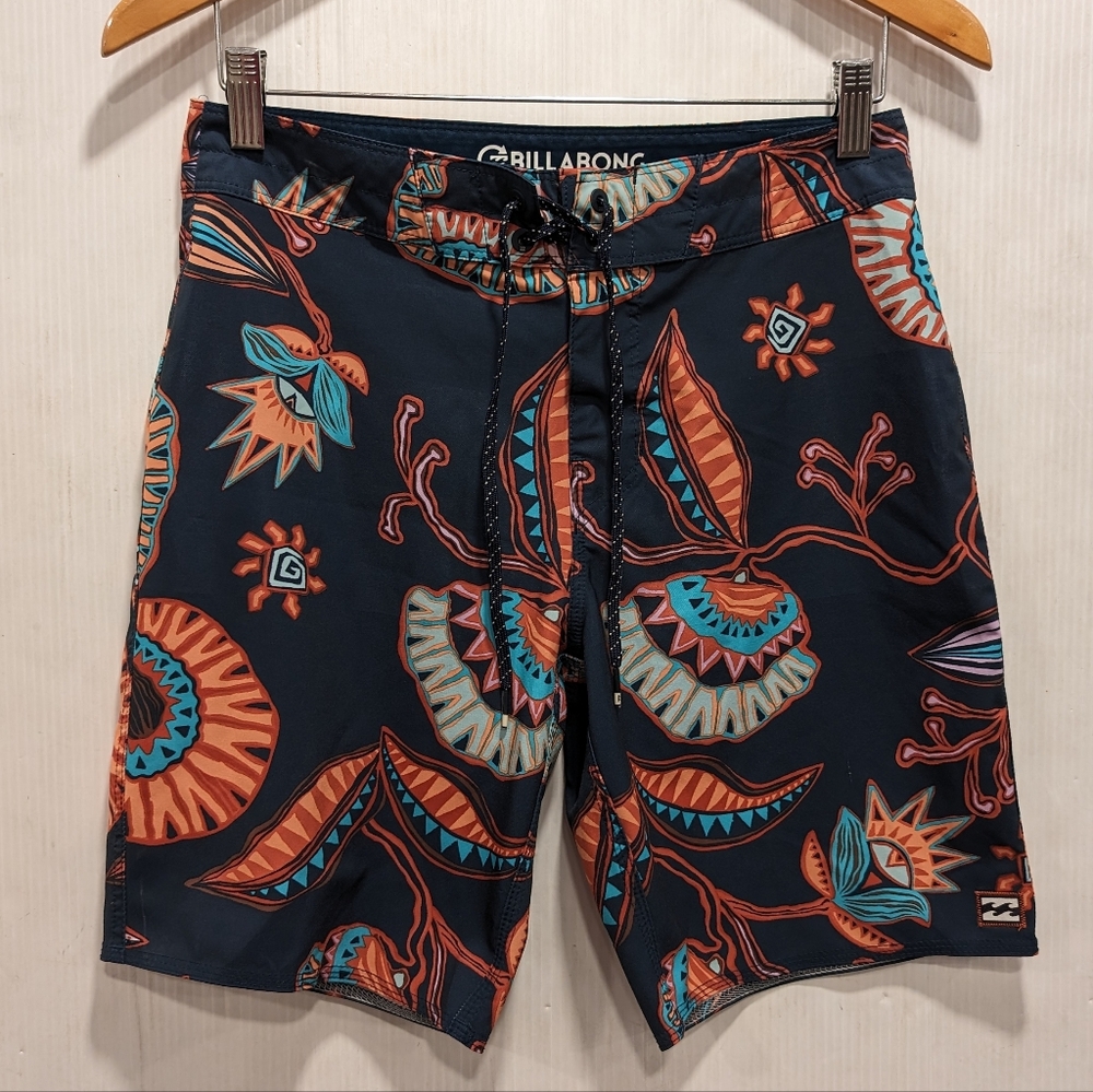 BILLABONG Recycler Sundays Airlite floral paisley board shorts size 28 - Picture 2 of 9